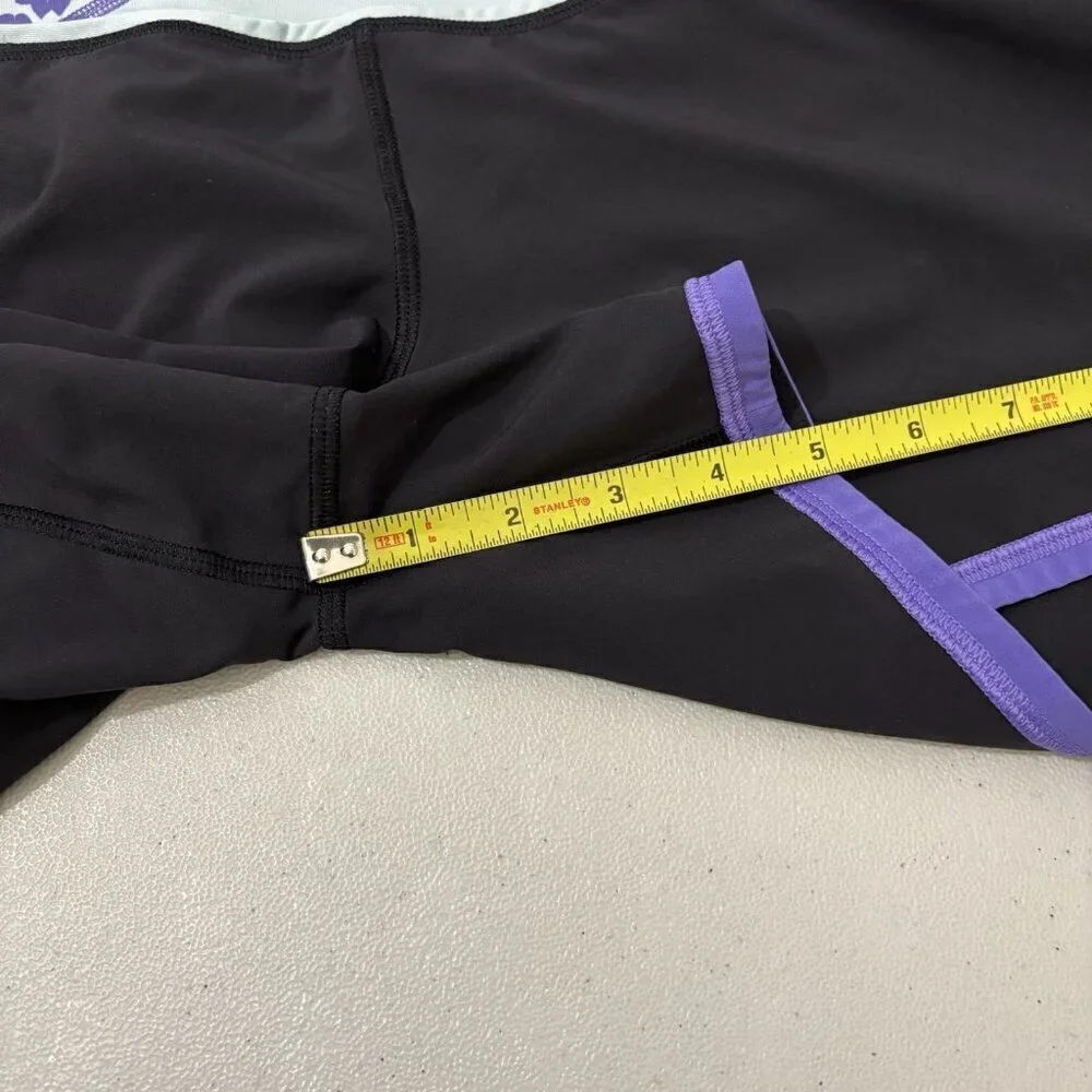 lululemon groovy run shorts Women 8 Lined Fast Dry Has Pocket